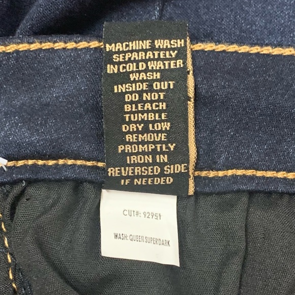 Celebrity Gold Jeans Super Soft Mid-Rise Crop - Juniors 6 - NWT - Picture 9 of 14